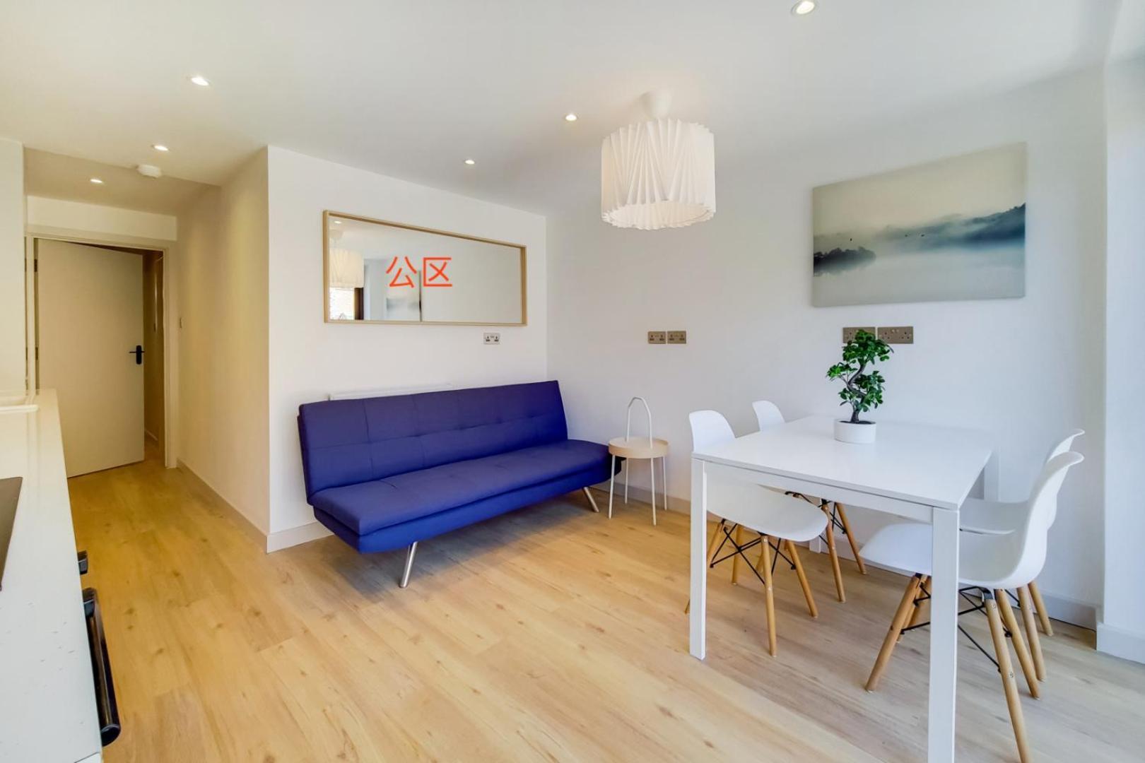 Kingston City Double With Shared Bathroom Homestay